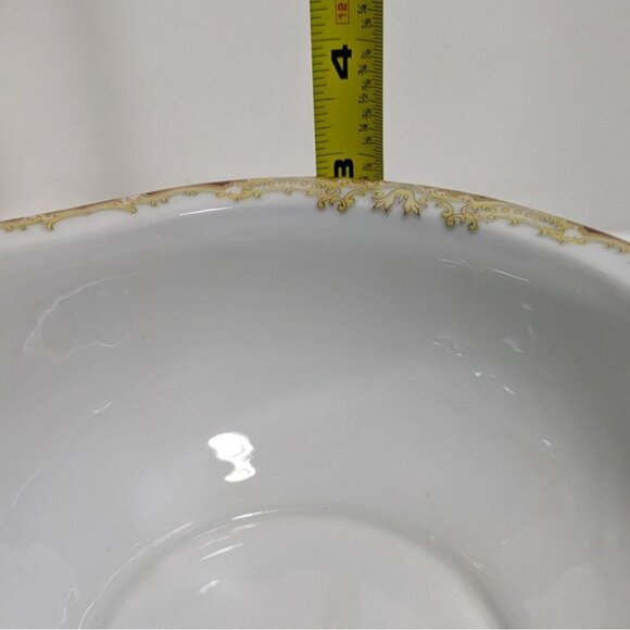 Renwiok Japan Porcelain Gravy Boat Attached Underplate Gold Trim Floral Design - Picture 11 of 13